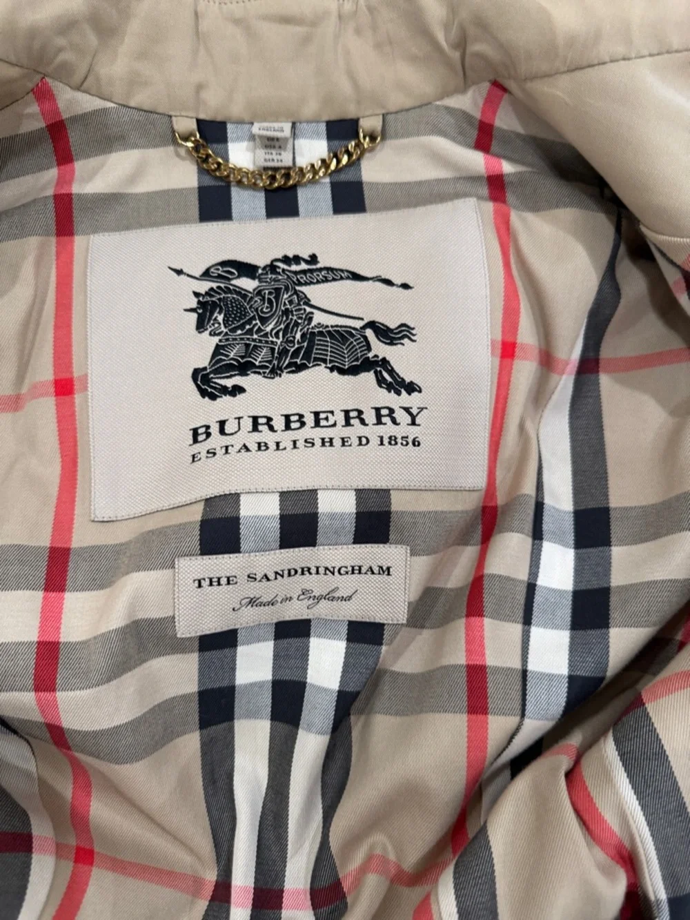 Burberry sandringham trench coat - Picture 8 of 13